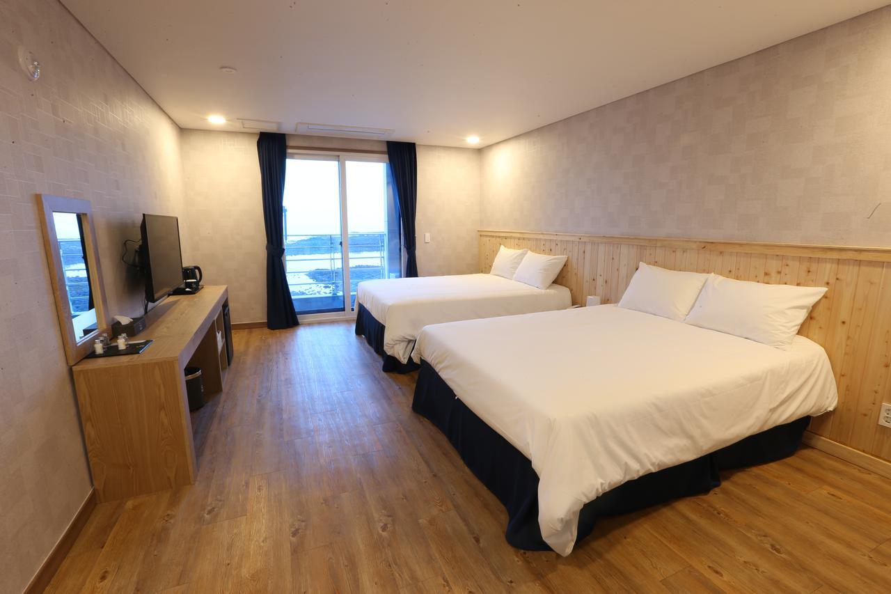 Hotel52 Согвіпо Екстер'єр фото
