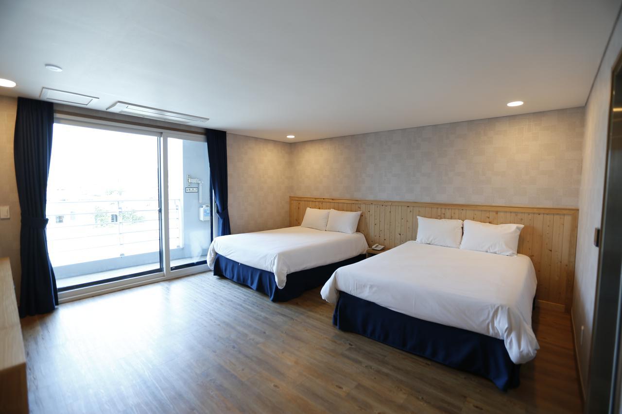 Hotel52 Согвіпо Екстер'єр фото